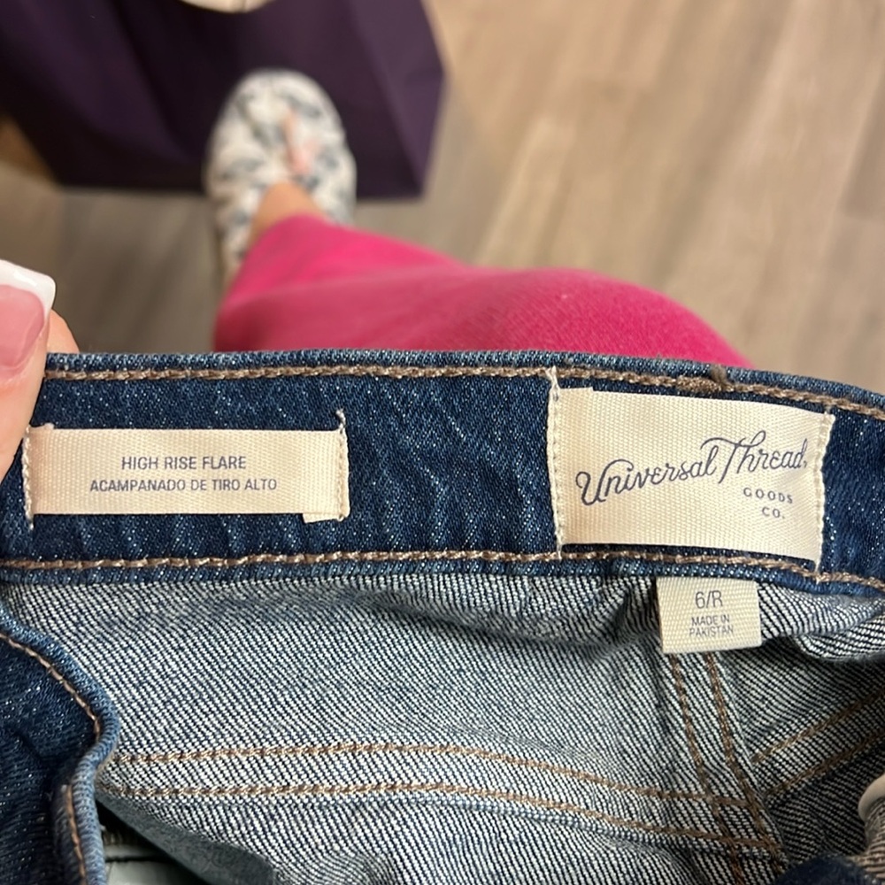 NWT‎ Universal Thread Dark Wash High Rise Flare Jeans- 6 - Picture 7 of 8